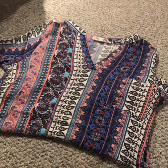 Patterned Tunic - Picture 3 of 3